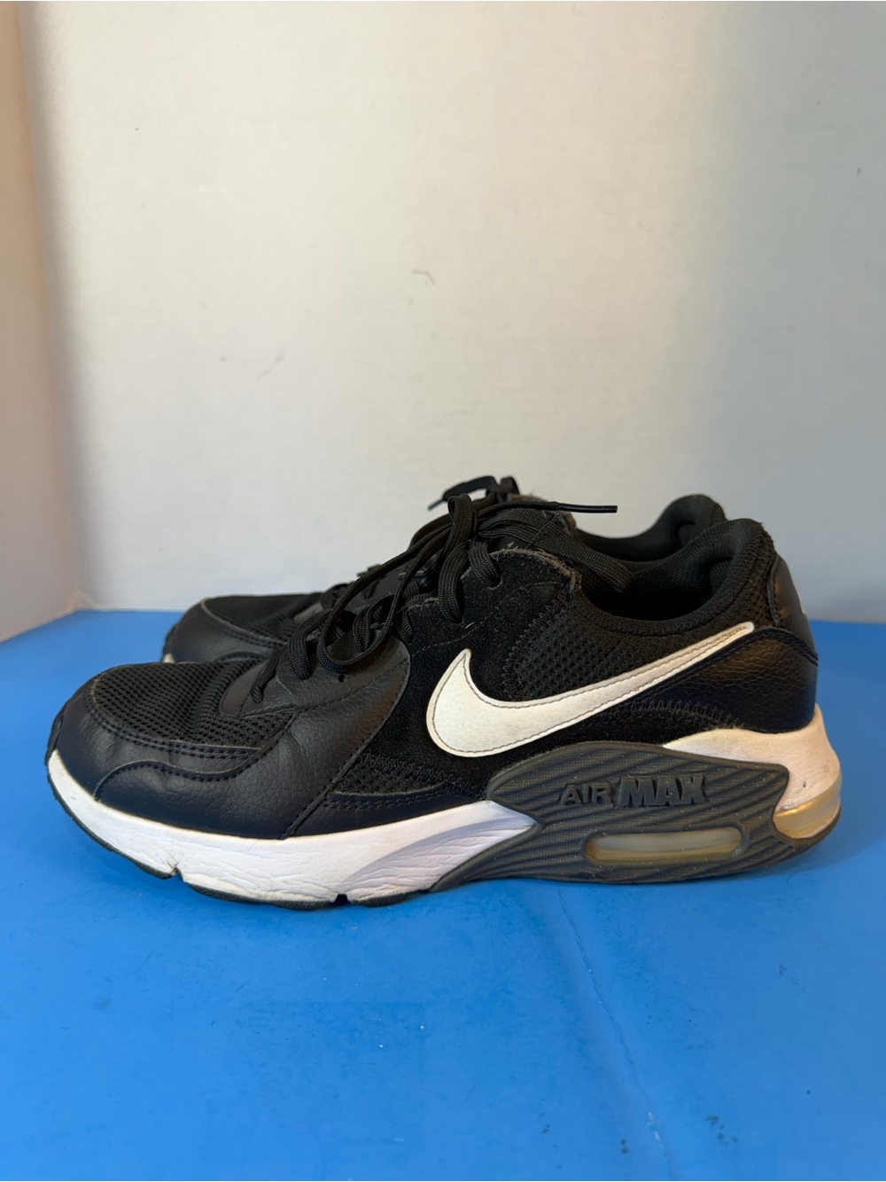Nike Black and White Air Max Running Sneakers